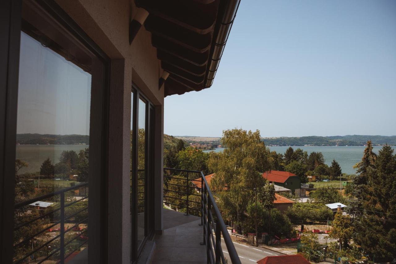 Aparthotel Horizont Dedine Golubac Esterno foto